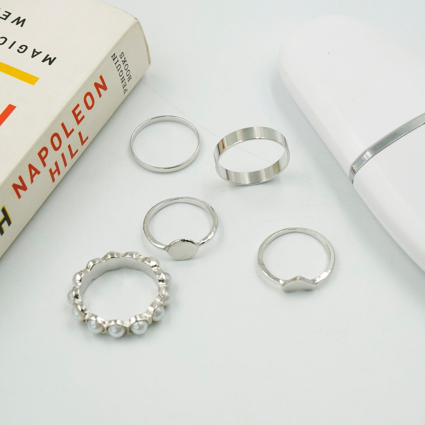 Trendy Set Ring For Fashionable Women(Code:R93)