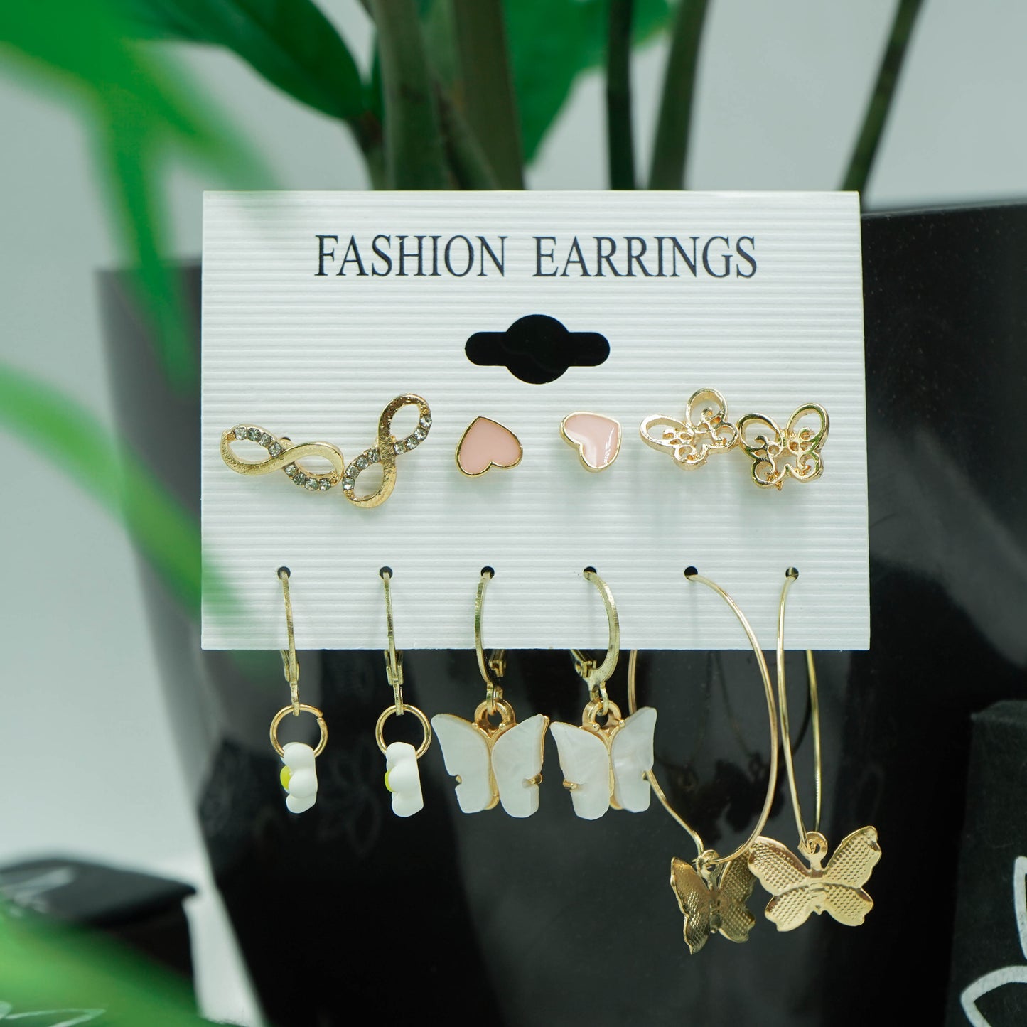 Beautiful Trendy Earrings(Code:E138)