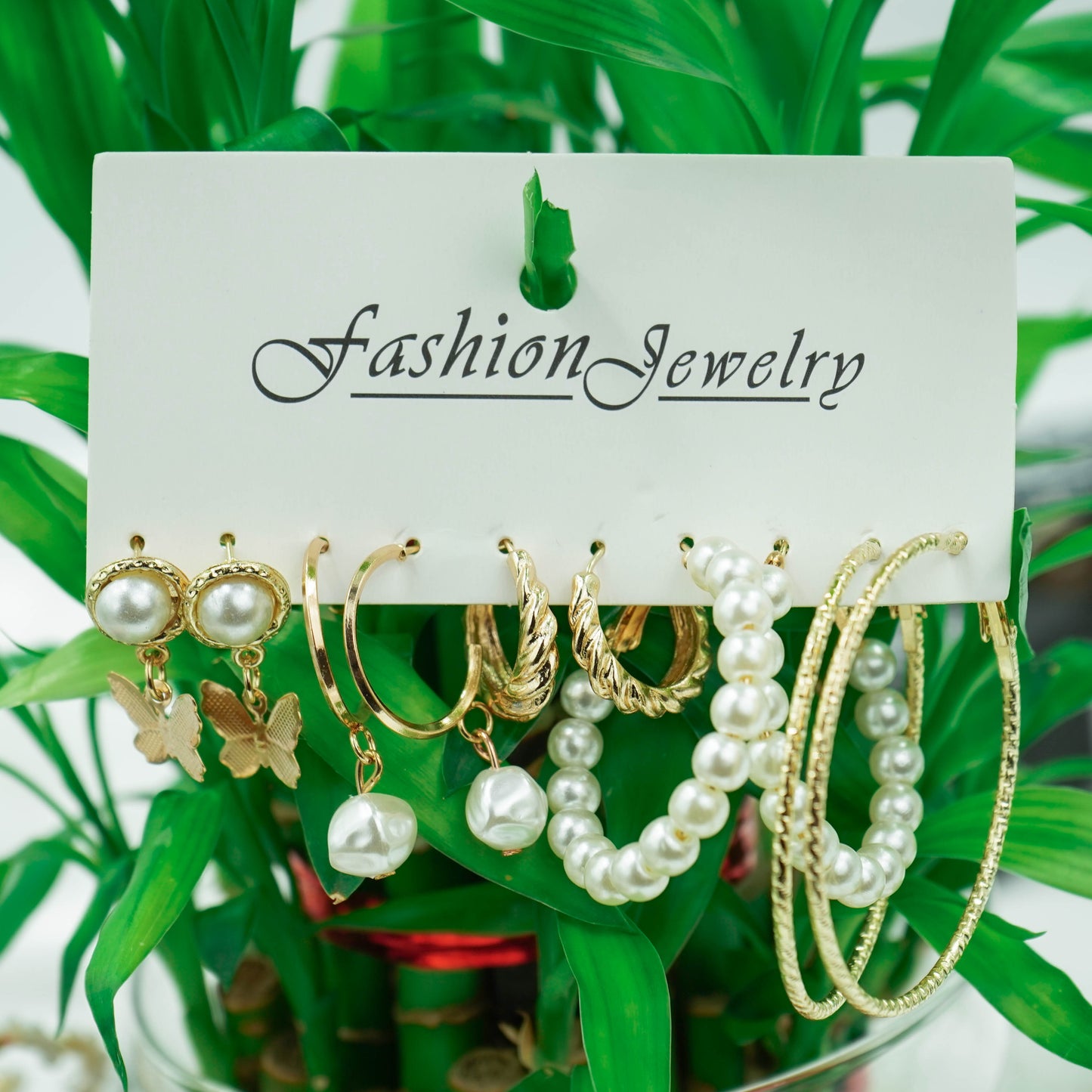 Beautiful Trendy Earrings(Code:E79)