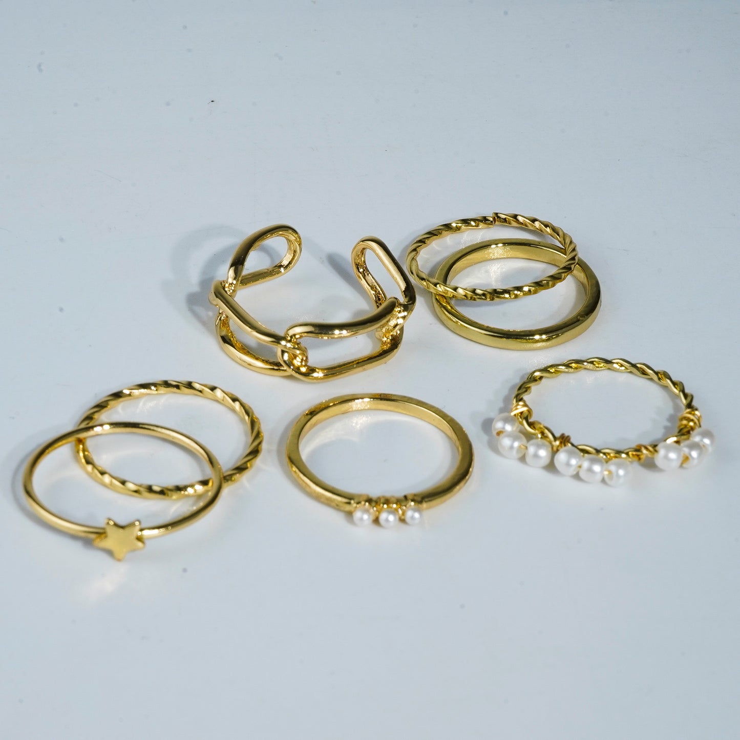 Trendy Set Ring For Fashionable Women(Code:R32)