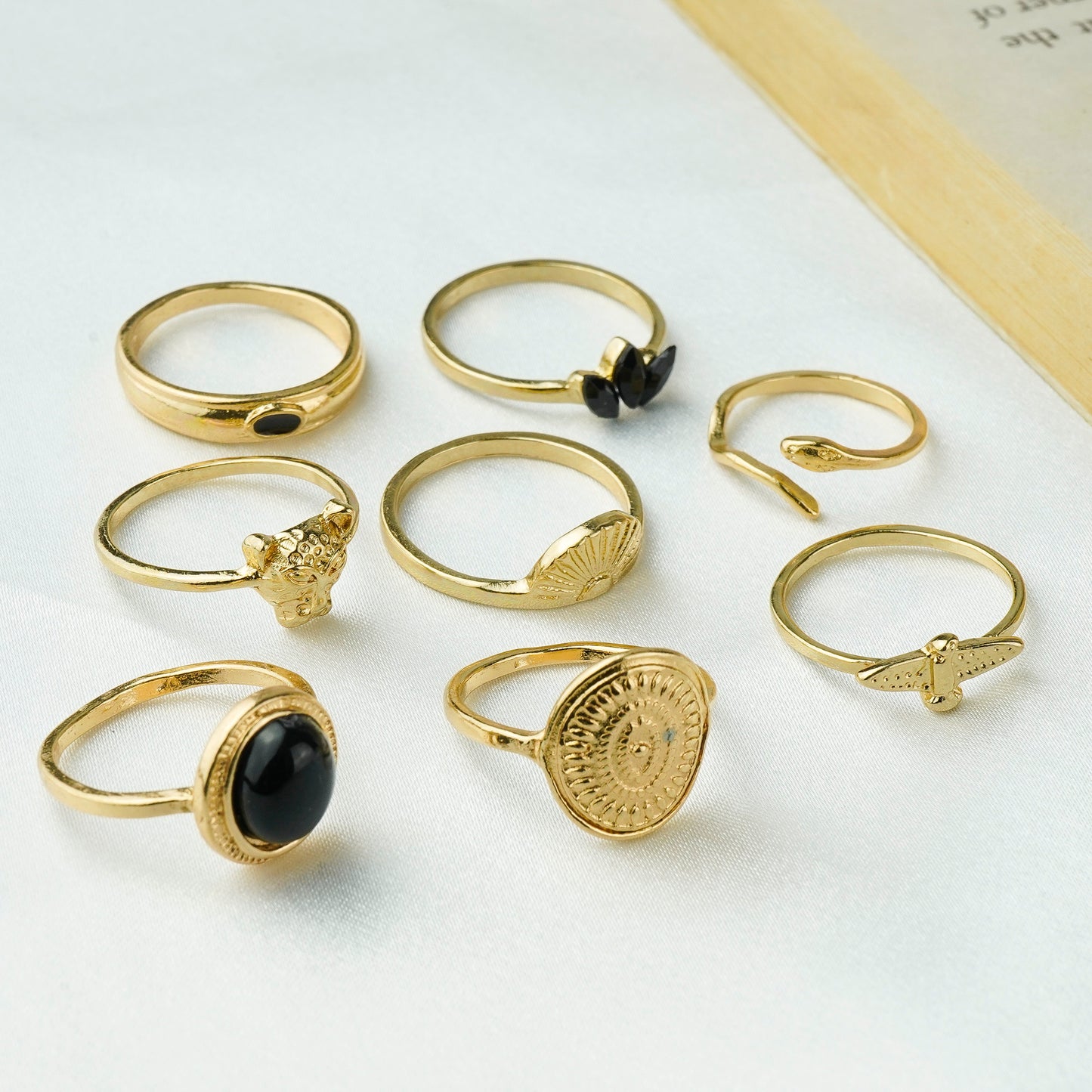 Trendy Set Ring For Fashionable Women(Code:R44)